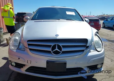 2008 Mercedes-Benz R 320 Cdi 4Matic z USA, uszkodzony, nr VIN 4JGCB22E68A071393